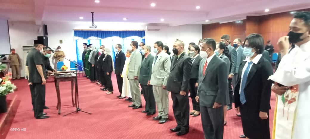 Bupati Ende Lantik 32 Orang Pejabat Eselon III dan IV, Begini Pesannya