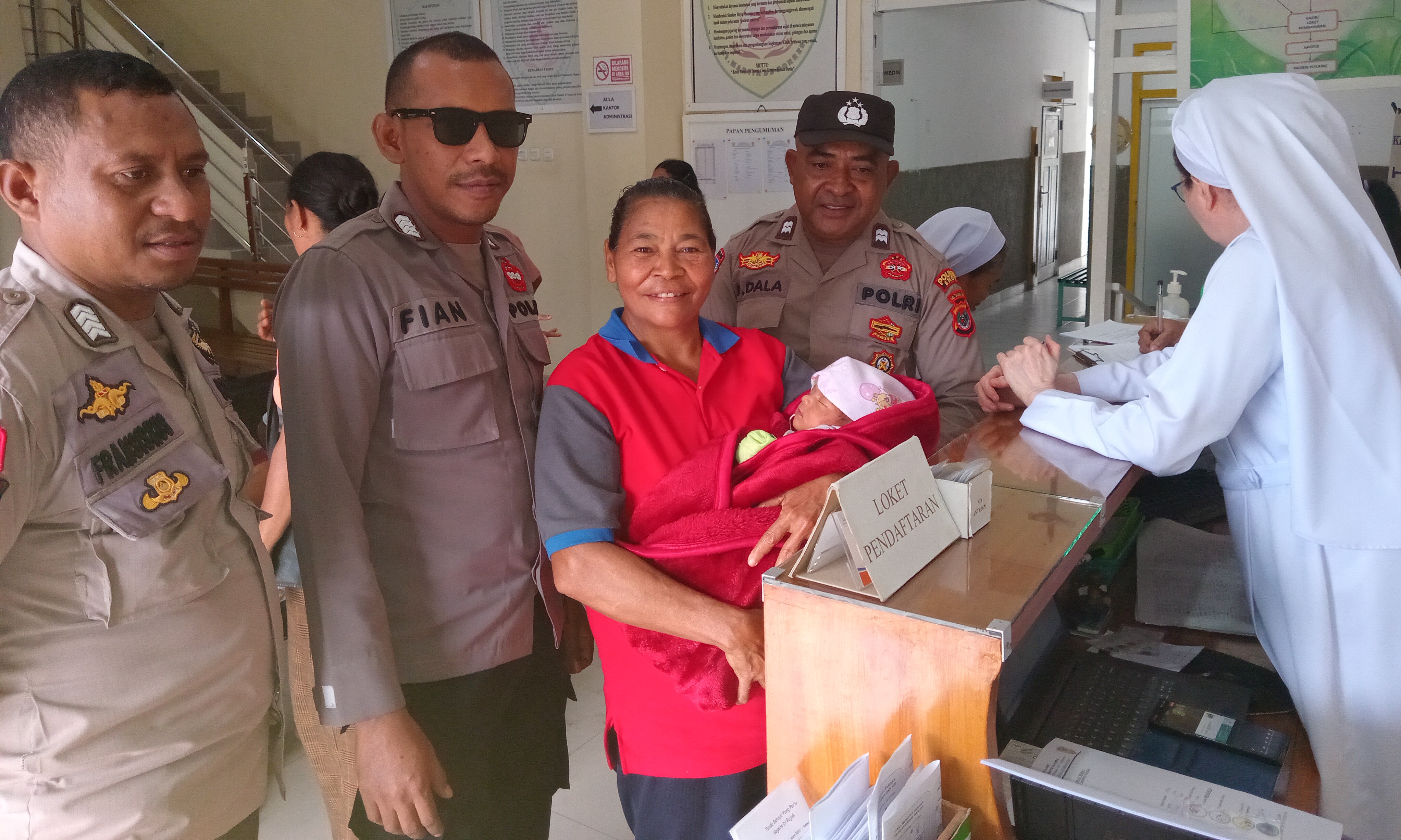 Suster Inosensi CIJ Temukan Bayi Perempuan Depan Kapela Panti Asuhan Nauangan Kasih