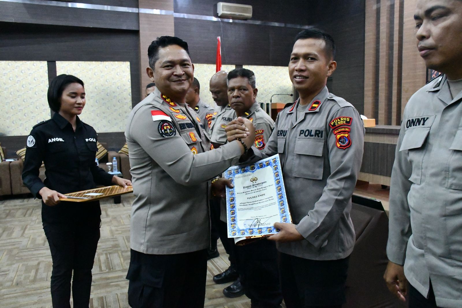Wouw !! Sihumas Polres Ende Kembali  Raih Penghargaan Dari  Kapolda NTT Untuk Ke Empat Kali  Berturut-turut