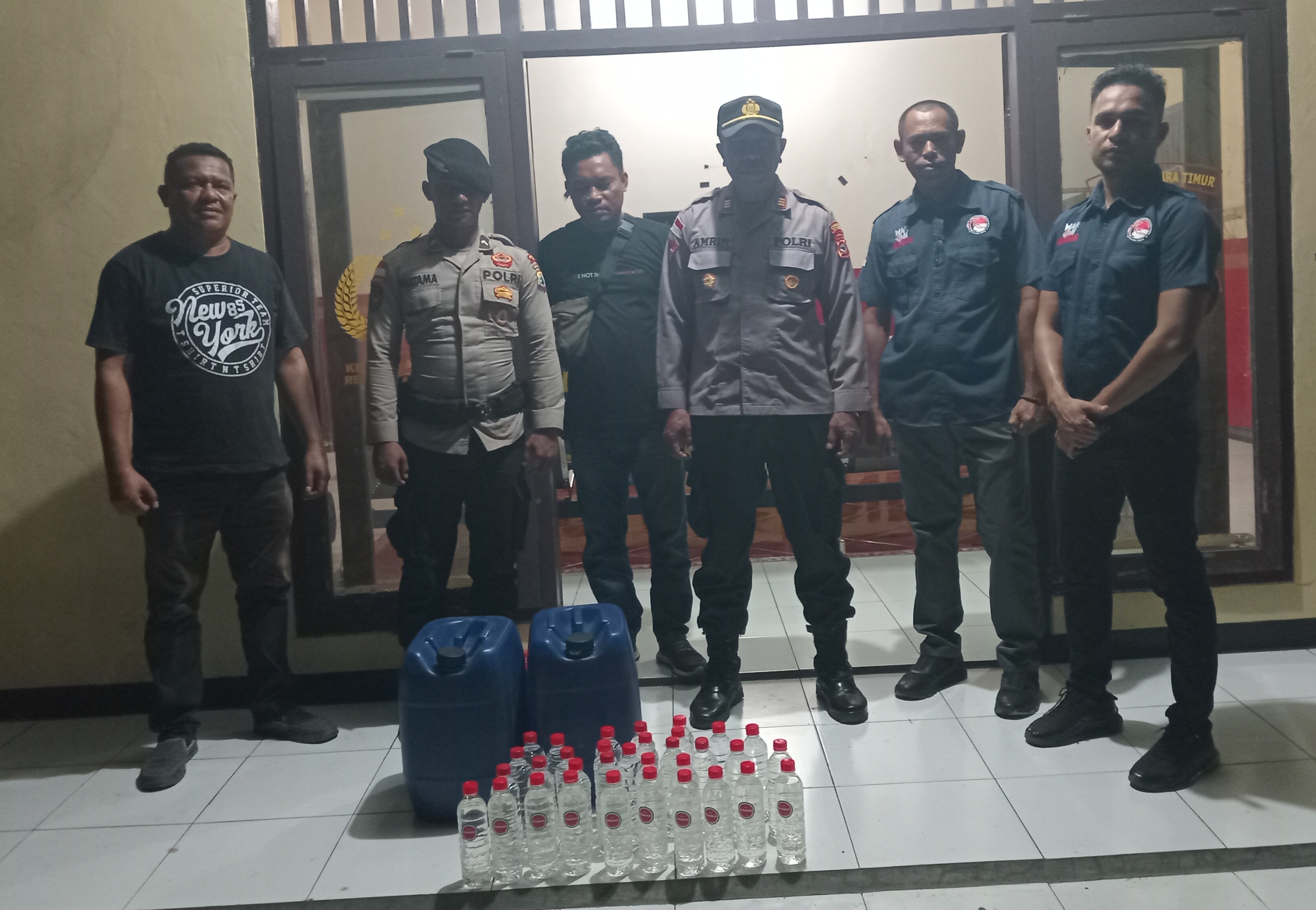Operasi KRYD Hari Ke Dua , Sat Res Narkoba Polres Ende Sita 105 Liter Miras Jenis Moke