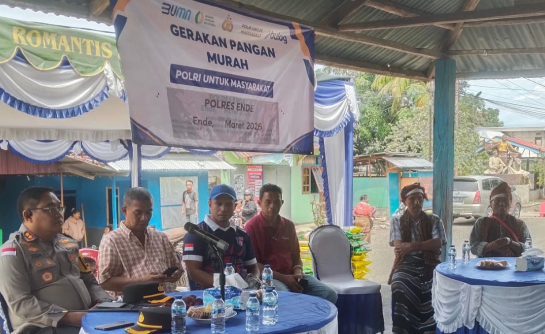 Beli  Beras Murah Di GPM, Warga Onekore Sampaikan Terimakasih Polri 