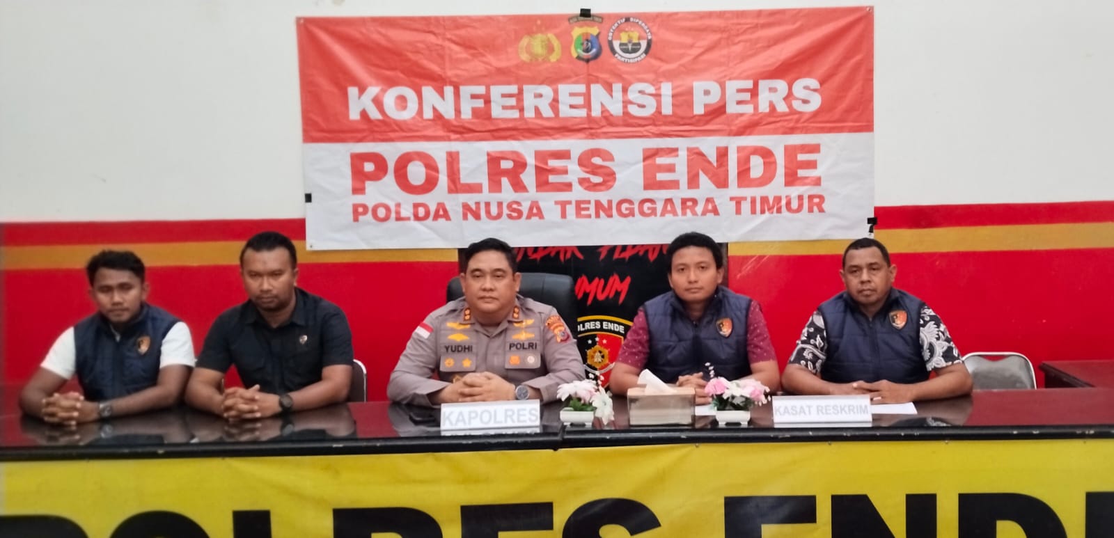 Sat Reskrim Polres Ende Limpahkan Tersangka Dan Barang Bukti Kasus Dugaan korupsi Pengadaan  Kapal, Negara Rugi 6.4 M
